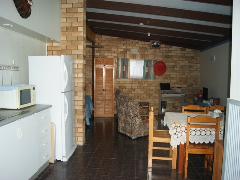 15 Beverley Street, East Mackay QLD 4740