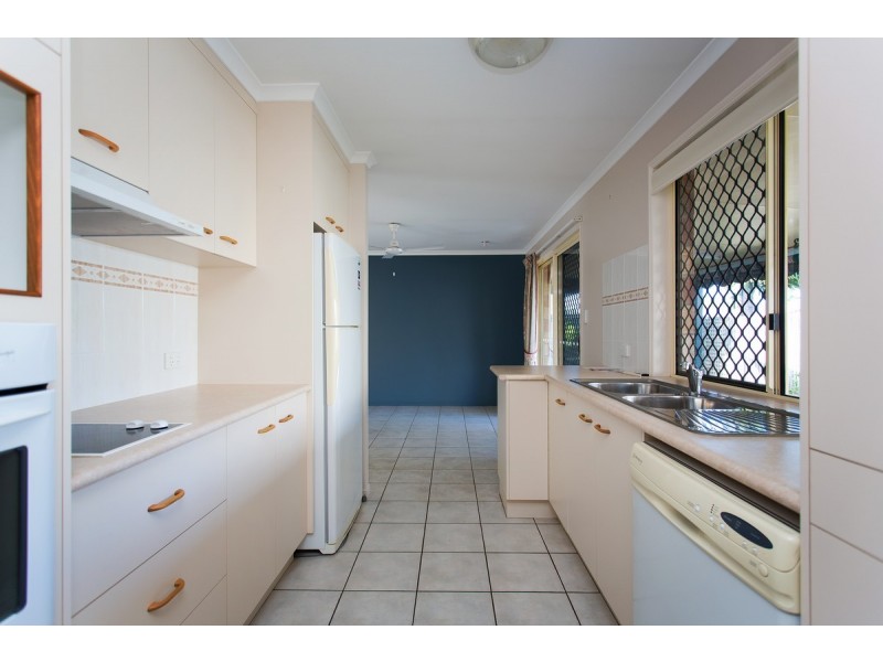 4/305 Bridge Road, West Mackay QLD 4740