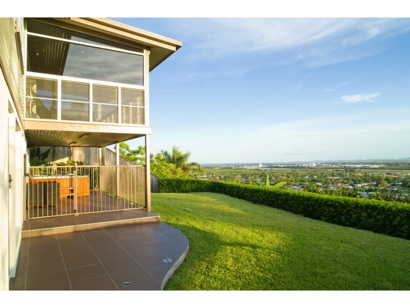 30 Pollock Street, North Mackay QLD 4740