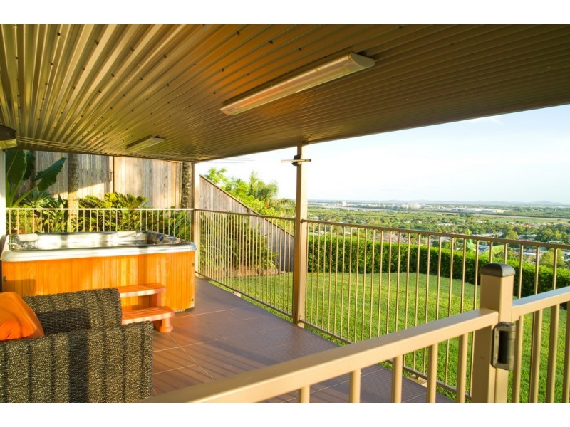 30 Pollock Street, North Mackay QLD 4740