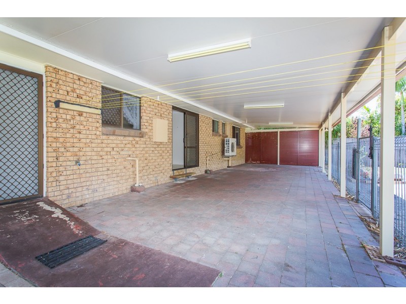 32 Coral Drive, Blacks Beach QLD 4740