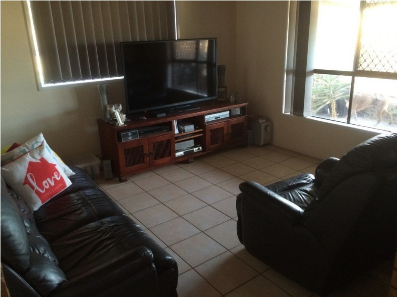 11 Pittman Street, Andergrove QLD 4740