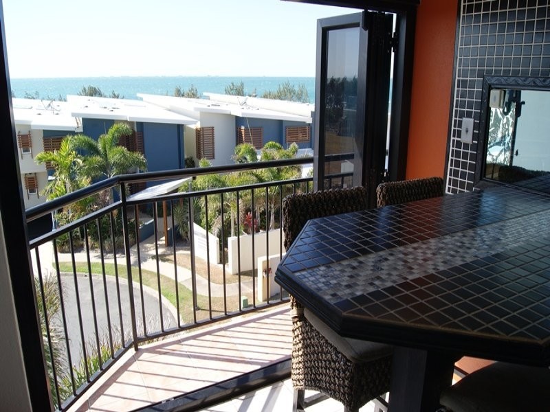 4/21 East Point Drive, Mackay Harbour QLD 4740