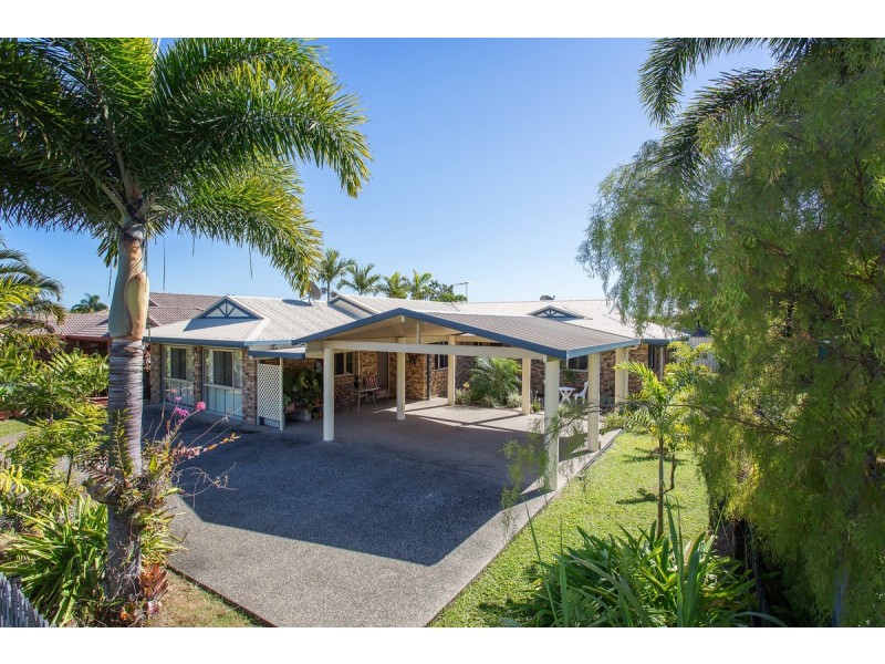 45 Schapers Road, Glenella QLD 4740