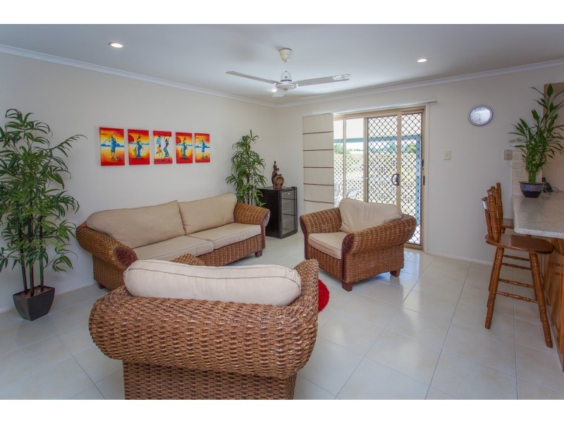 45 Schapers Road, Glenella QLD 4740