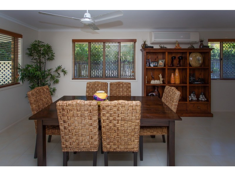 45 Schapers Road, Glenella QLD 4740