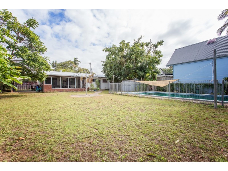 56 Edmonds Street, Bucasia QLD 4750