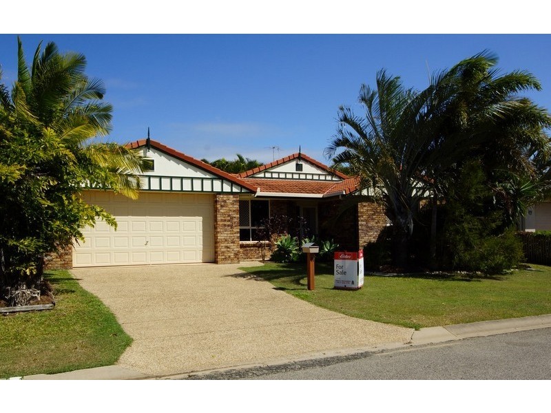 11 Botha Street, Blacks Beach QLD 4740