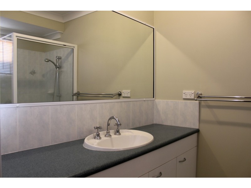 11 Botha Street, Blacks Beach QLD 4740