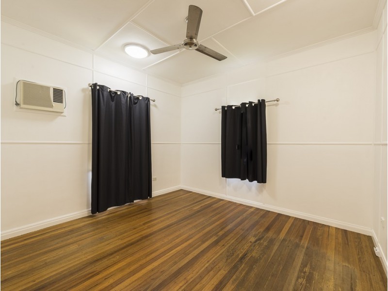 63 George Street, West Mackay QLD 4740