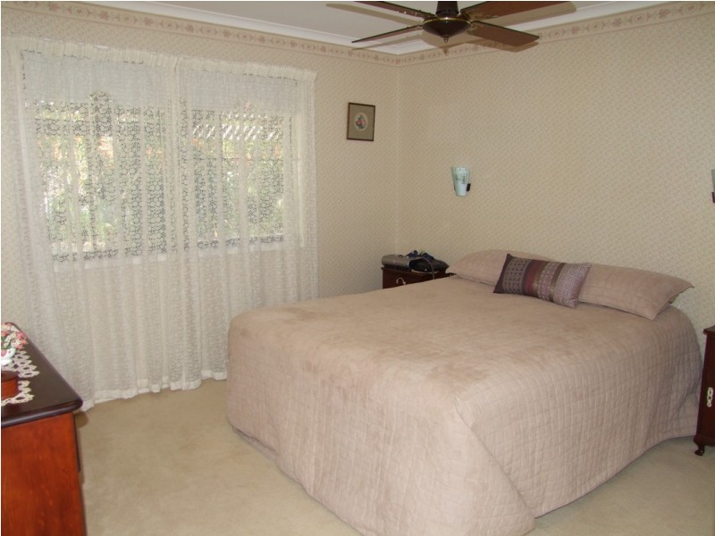 4 Benson Avenue, Mount Pleasant QLD 4740