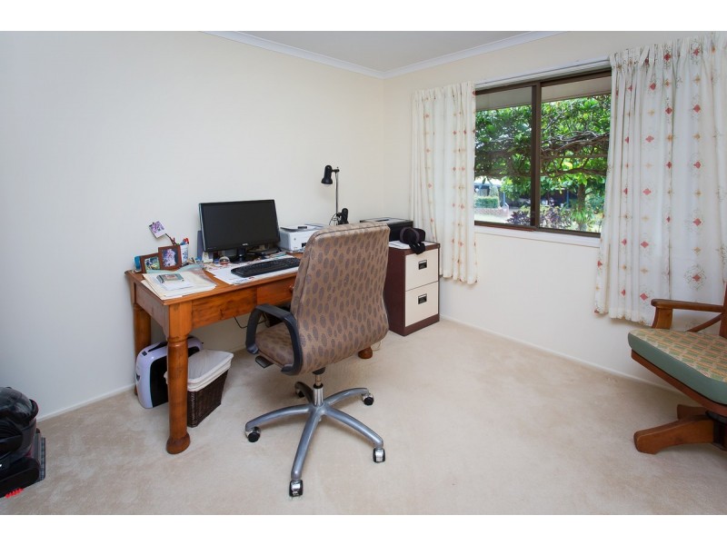 4 Benson Avenue, Mount Pleasant QLD 4740