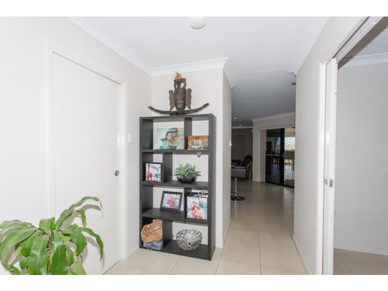 22 Hinze Circuit, Rural View QLD 4740