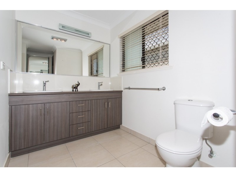 22 Hinze Circuit, Rural View QLD 4740