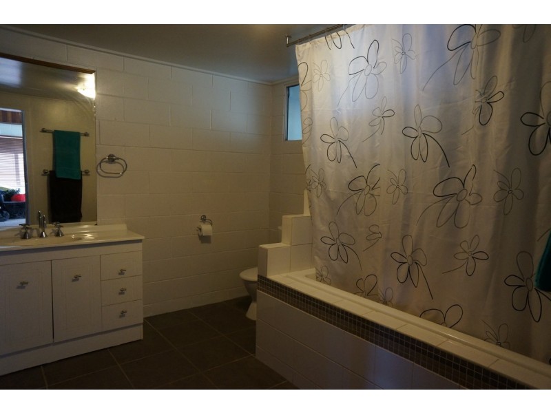 3195 Bruce Highway, Kuttabul QLD 4741