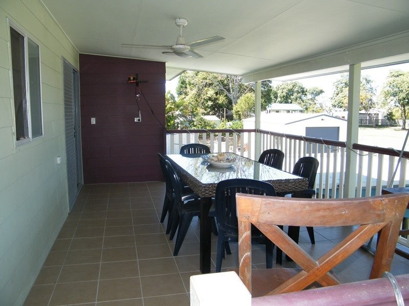 2 Hastings Street, Ooralea QLD 4740