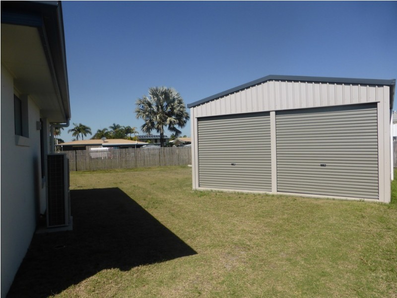 15 Kingslea Court, Ooralea QLD 4740