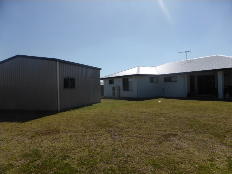 15 Kingslea Court, Ooralea QLD 4740