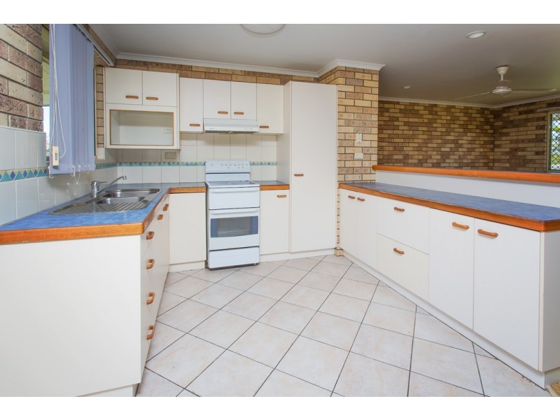 2 Carr Street, North Mackay QLD 4740