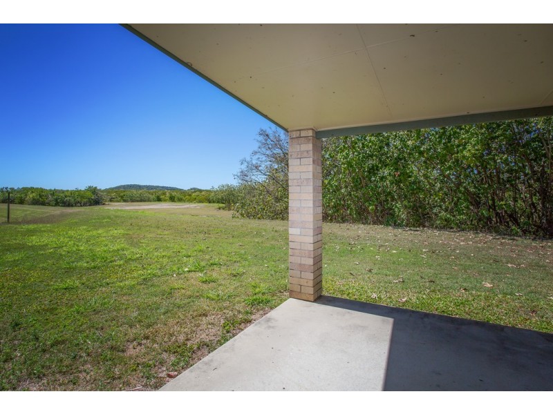 2 Carr Street, North Mackay QLD 4740