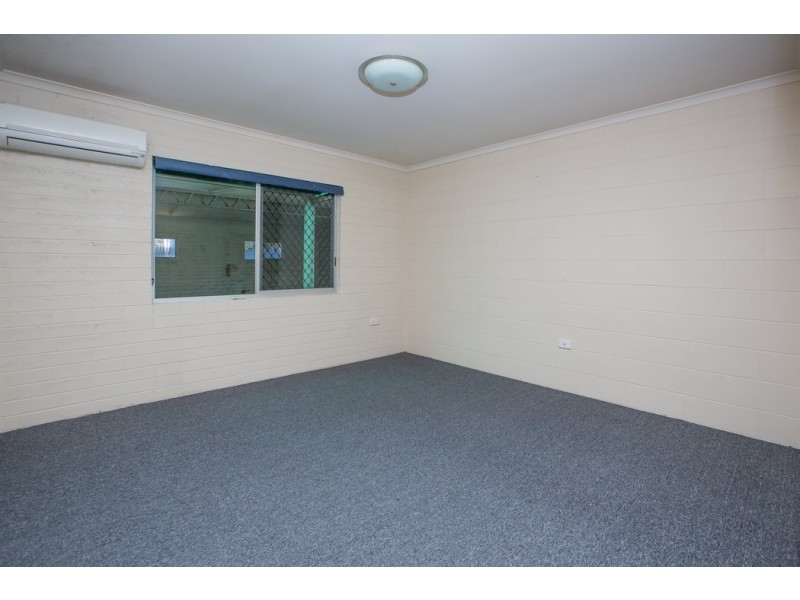 40 Lagoon Street, West Mackay QLD 4740