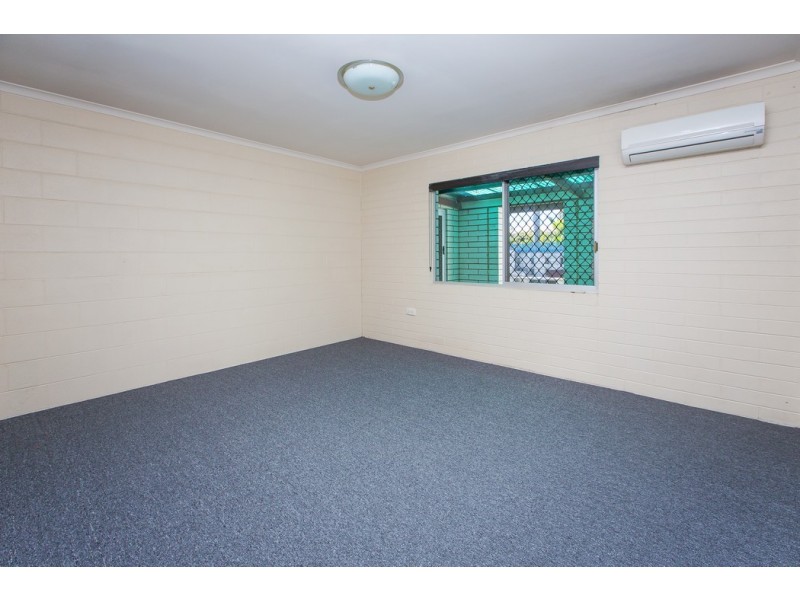 40 Lagoon Street, West Mackay QLD 4740