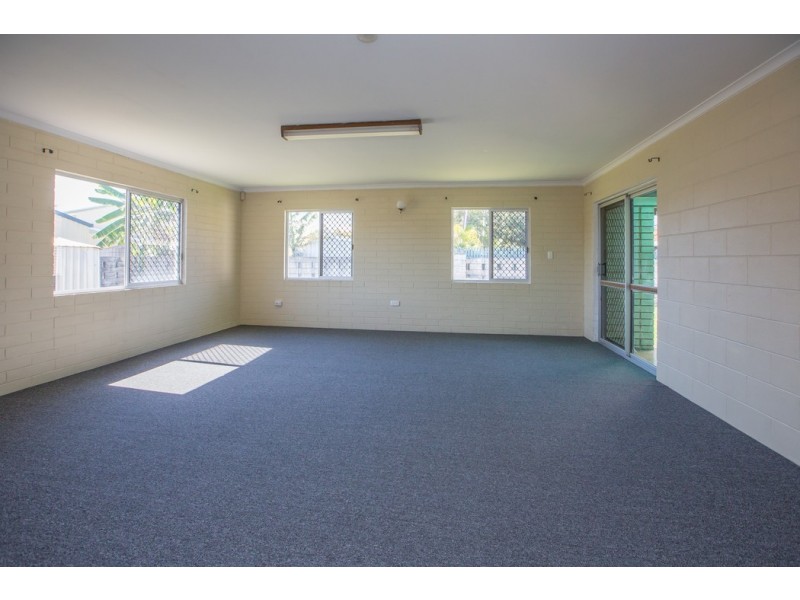 40 Lagoon Street, West Mackay QLD 4740