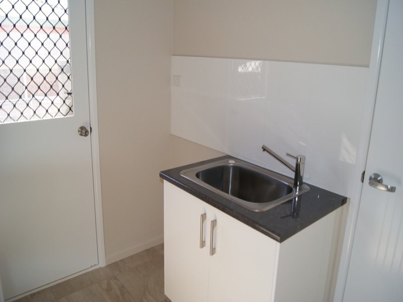 5B Neill St, East Mackay QLD 4740