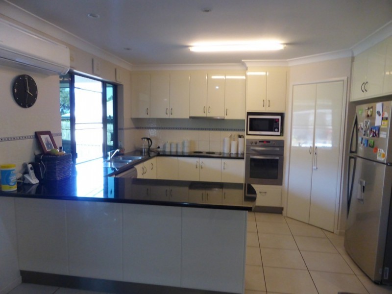 7 Kinghorn Street, Eimeo QLD 4740