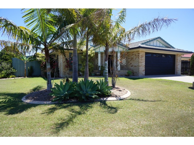 9 Caledonian Drive, Beaconsfield QLD 4740