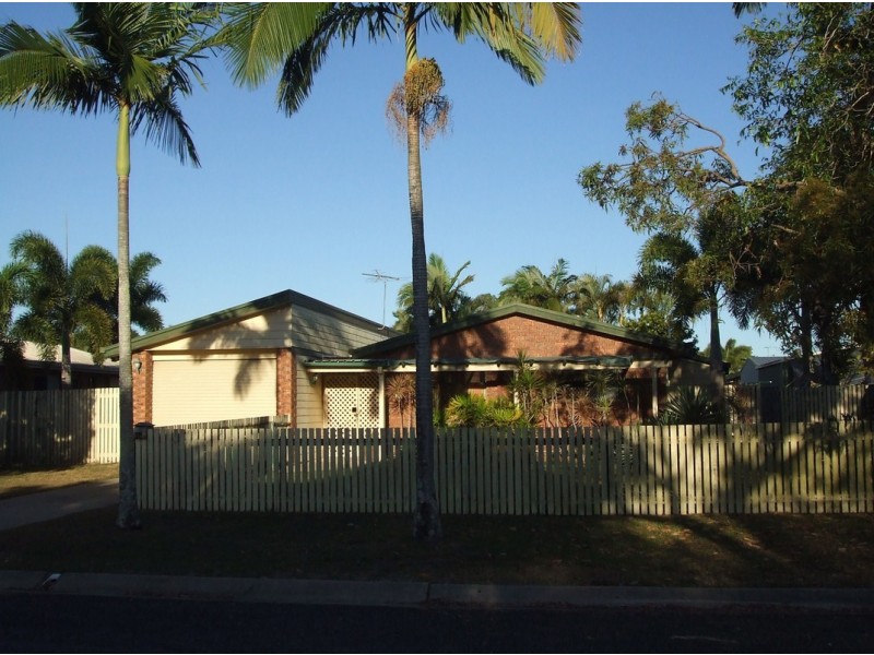 17 Barnfield Drive, Andergrove QLD 4740