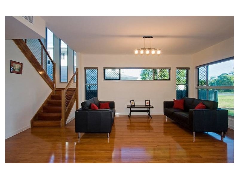 11 Pacific Drive, Blacks Beach QLD 4740