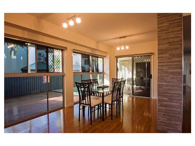 11 Pacific Drive, Blacks Beach QLD 4740