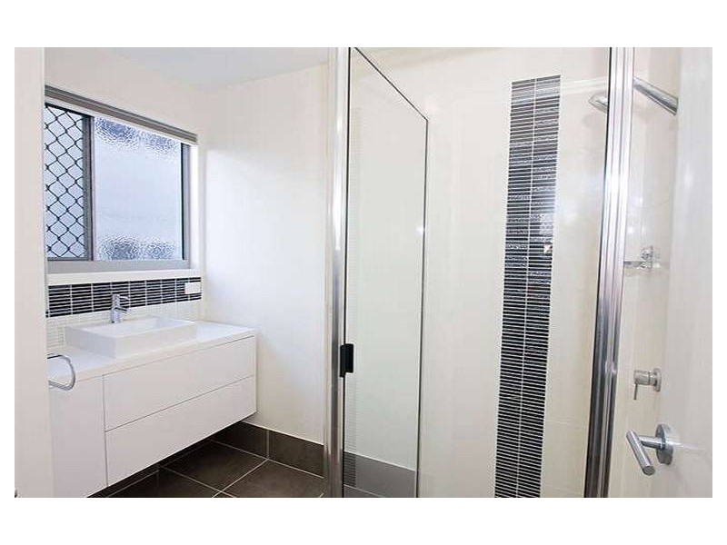 11 Pacific Drive, Blacks Beach QLD 4740