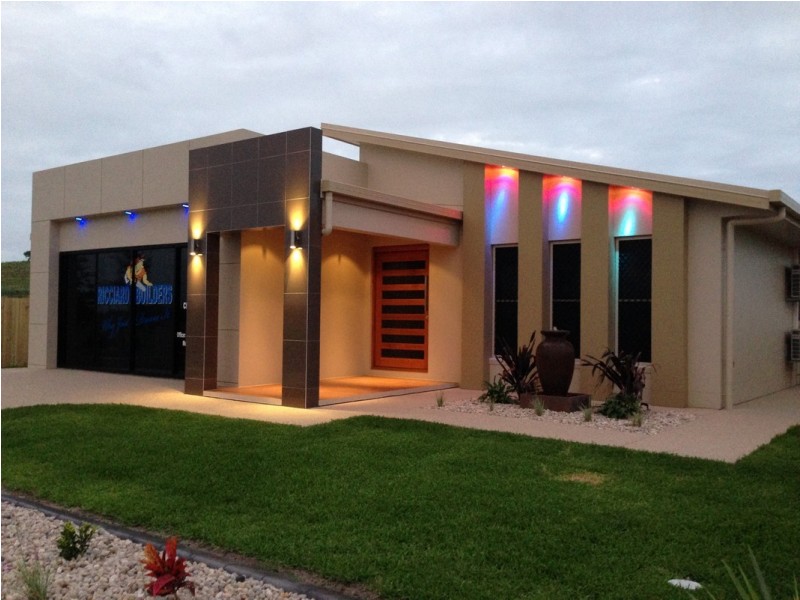 5 Boardrider Boulevard, Shoal Point QLD 4750