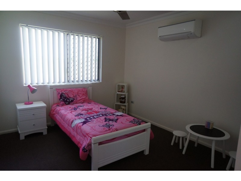 5 Boardrider Boulevard, Shoal Point QLD 4750
