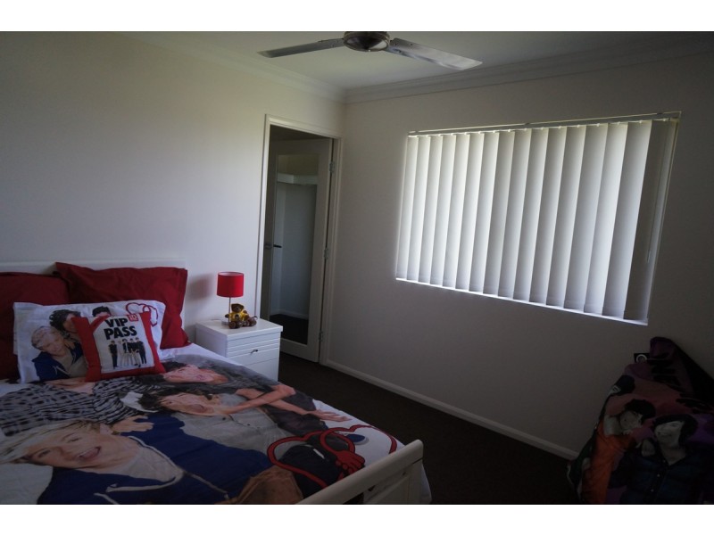 5 Boardrider Boulevard, Shoal Point QLD 4750