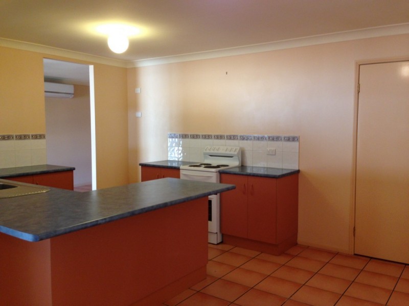 4 Dudley Place, Slade Point QLD 4740