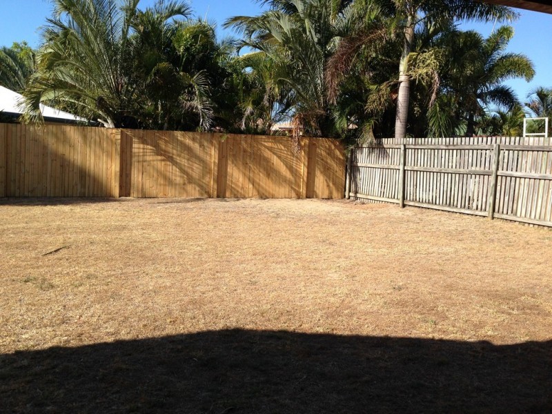 4 Dudley Place, Slade Point QLD 4740