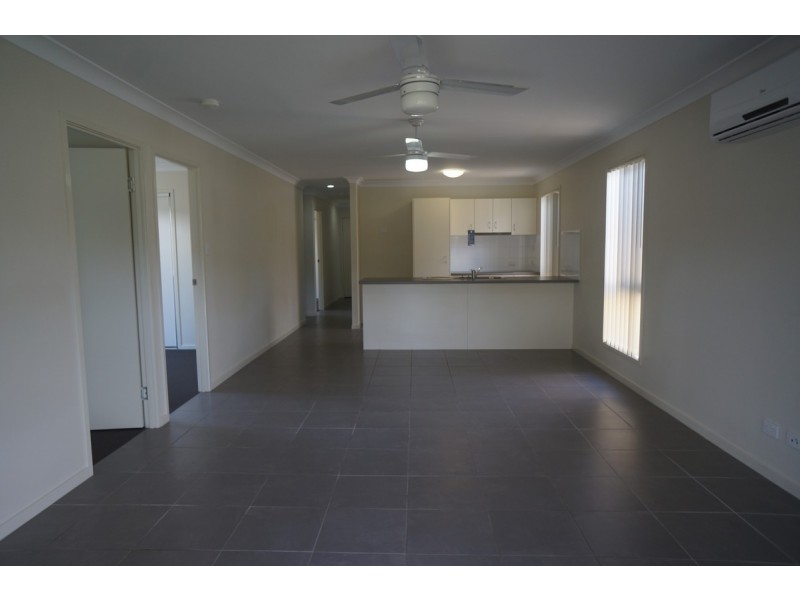 35 Scarborough Circuit, Blacks Beach QLD 4740