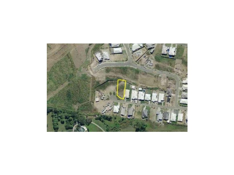 16 McIlwraith Way, Rural View QLD 4740