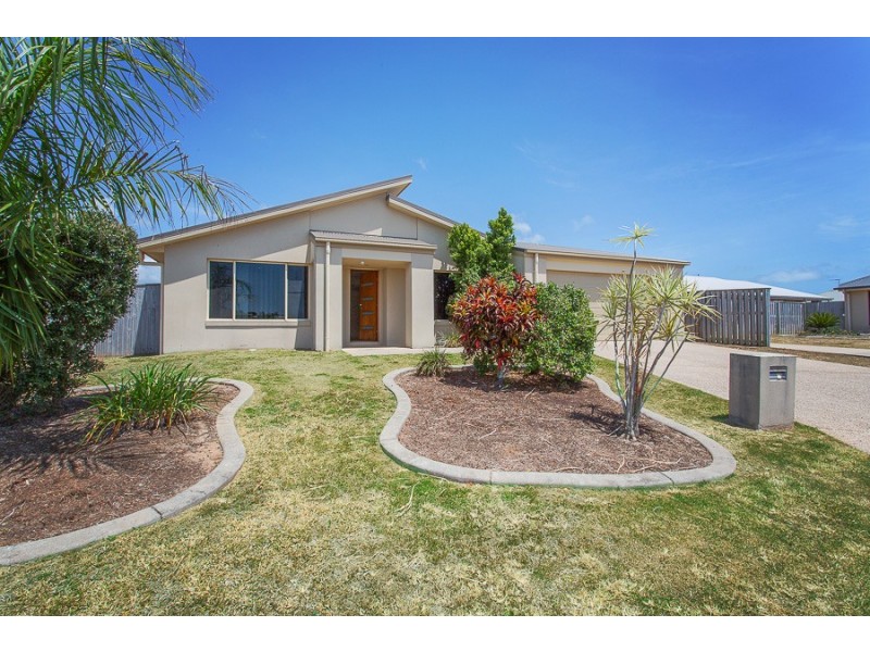 40 Miami Terrace, Blacks Beach QLD 4740