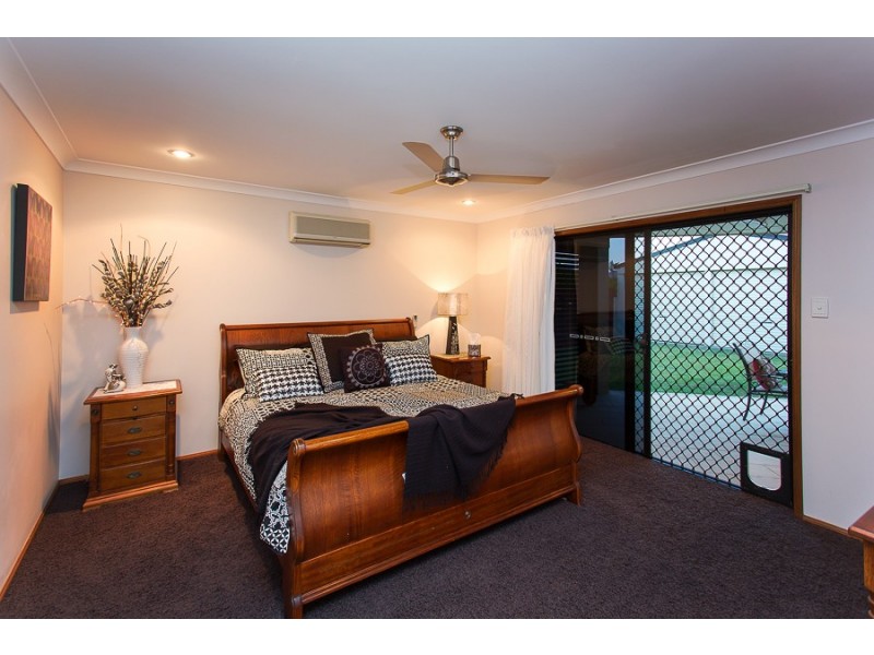 17 Romaine Court, Glenella QLD 4740