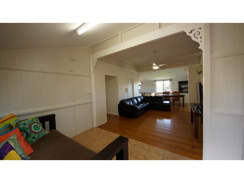 11 Sneyd Street, West Mackay QLD 4740