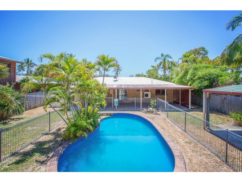 32 Coral Drive, Blacks Beach QLD 4740