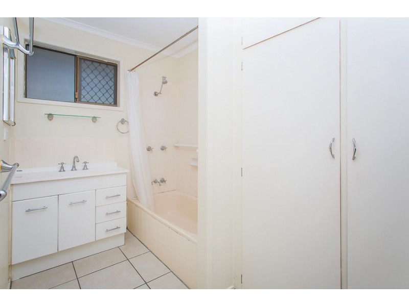 32 Coral Drive, Blacks Beach QLD 4740