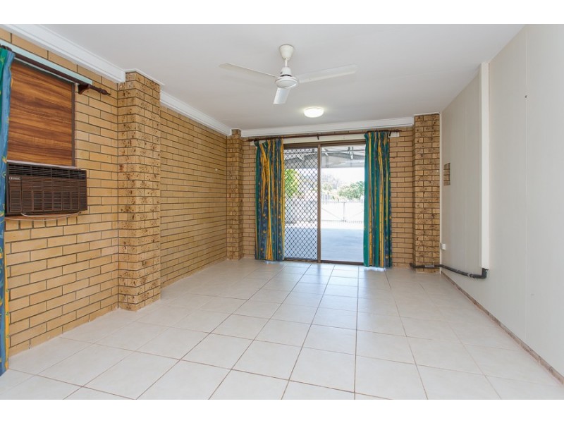 32 Coral Drive, Blacks Beach QLD 4740