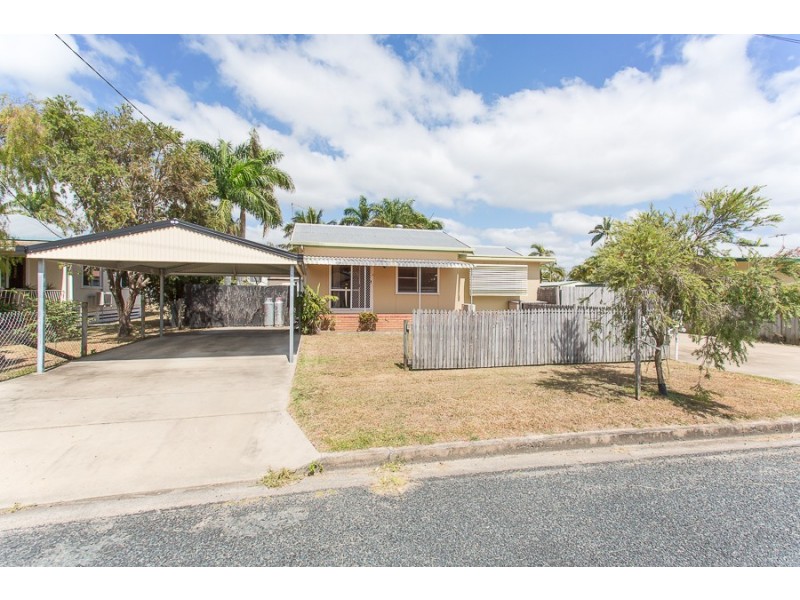 32 Scott Street, South Mackay QLD 4740