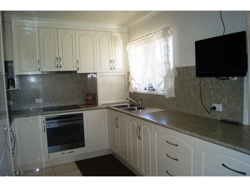 15 Beverley Street, East Mackay QLD 4740