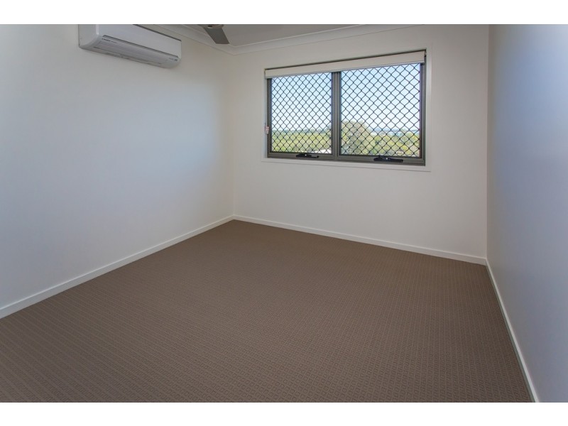 2/11 Sailway Drive, Eimeo QLD 4740